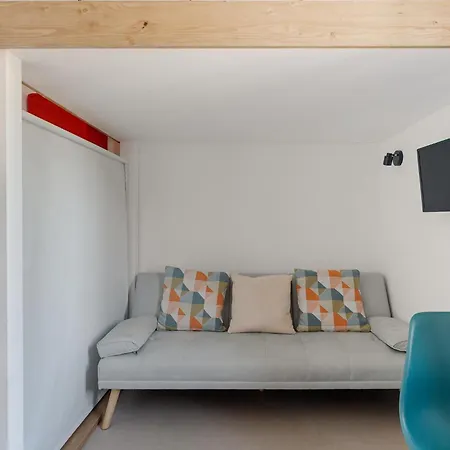 Guesthost - Comfy Studio-flat Mailand